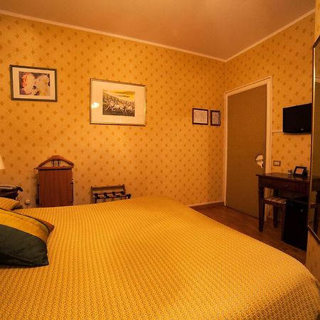 La Luma Hotel Montecosaro  Екстер'єр фото