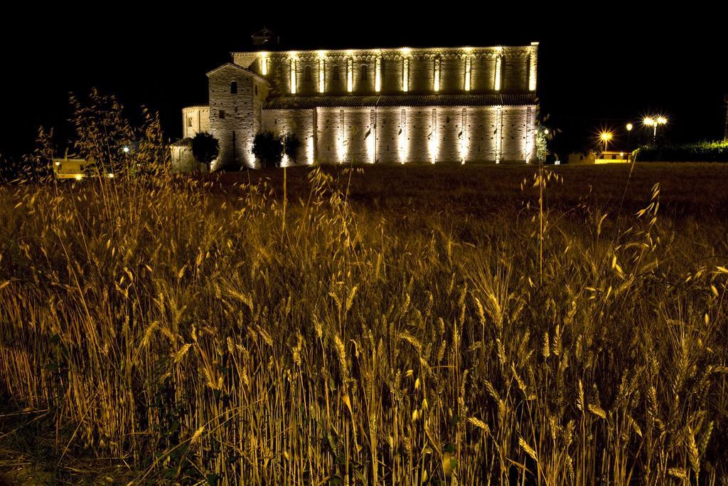 La Luma Hotel Montecosaro  Екстер'єр фото
