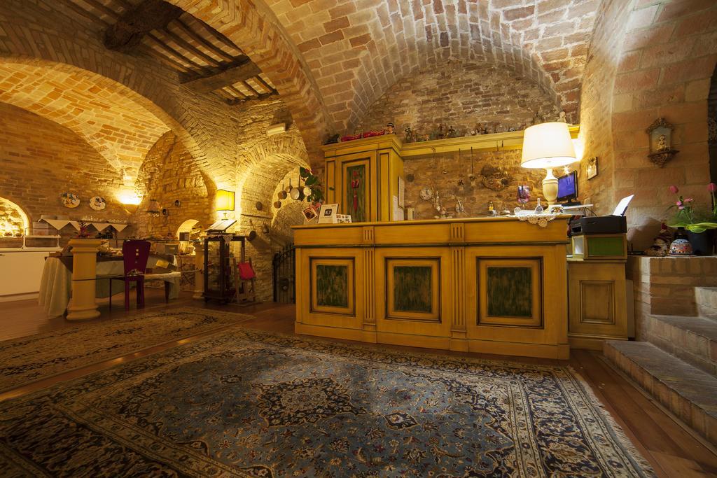 La Luma Hotel Montecosaro  Екстер'єр фото