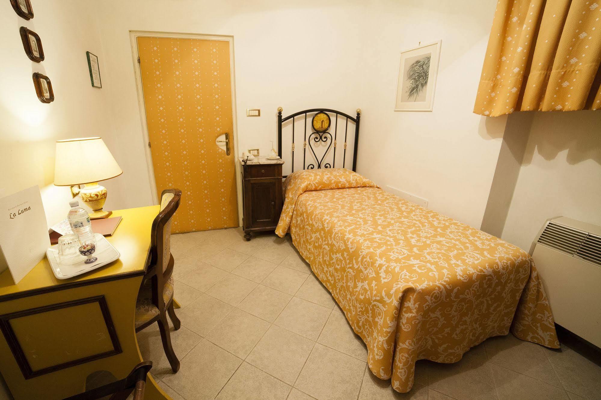 La Luma Hotel Montecosaro  Екстер'єр фото